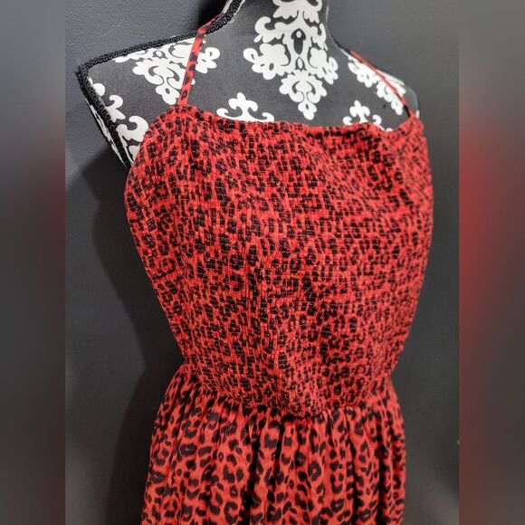 Red & Black Leporad Print Plus Size Jumpsuit Open Low Back Sz 2X - Picture 3 of 9